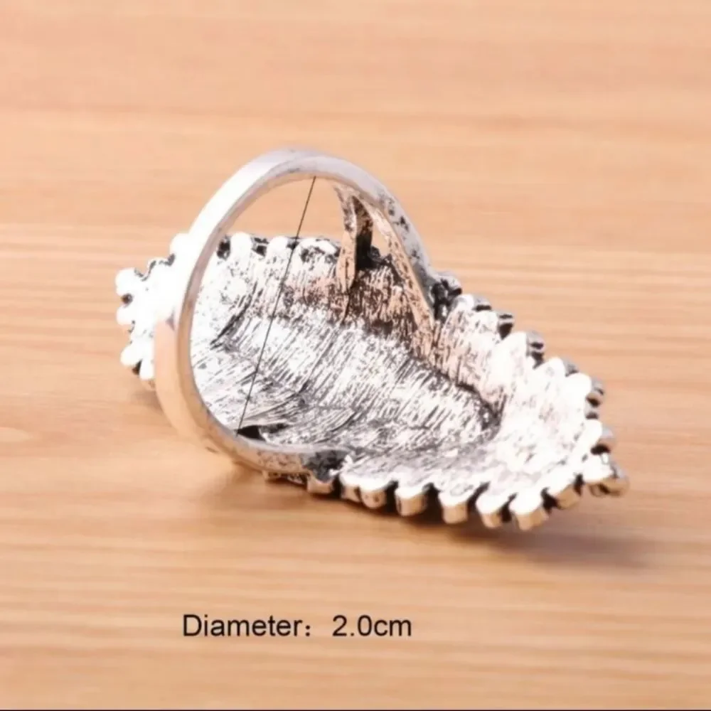 Statement Ring!  Antiqued Silver and Black! - Picture 3 of 7